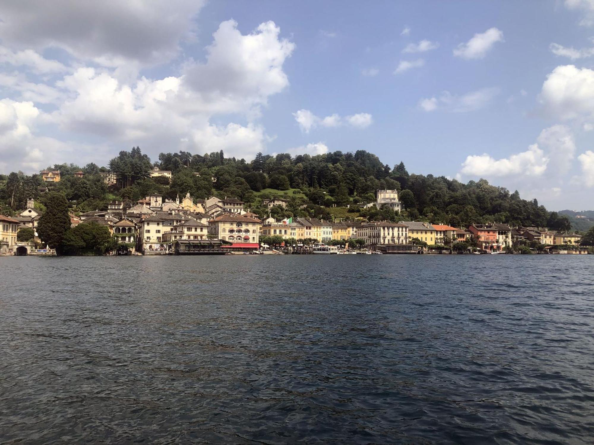 Appartamento Vacanze Al Lago Orta San Giulio Luaran gambar