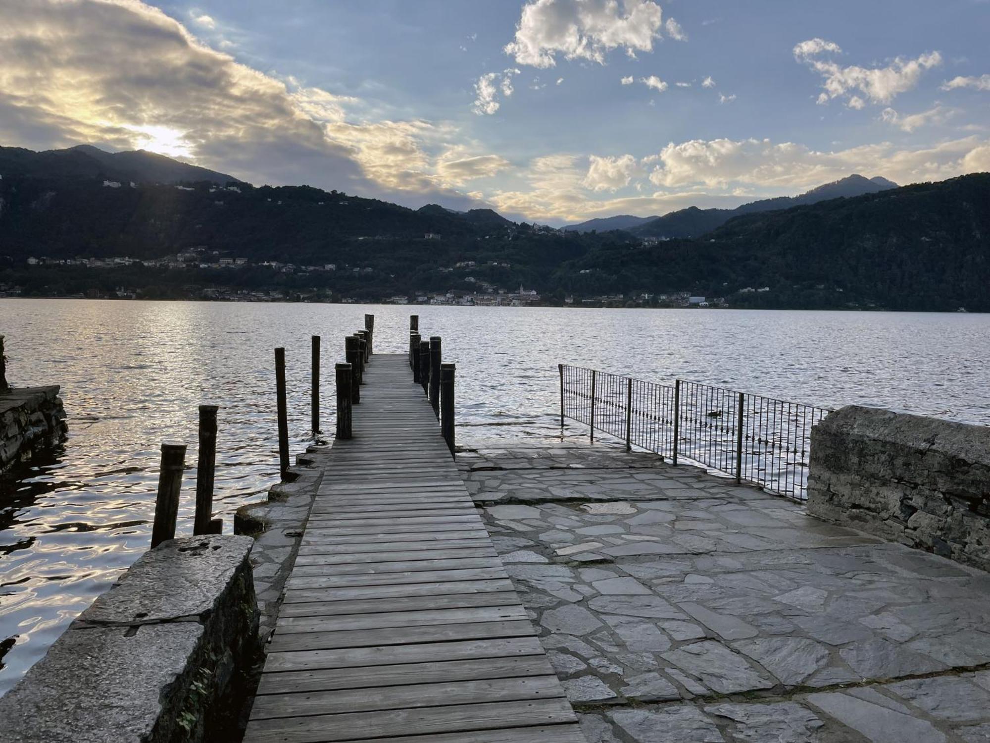 Appartamento Vacanze Al Lago Orta San Giulio Luaran gambar